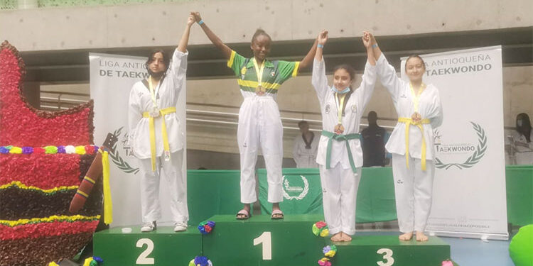 Chocó logró 16 medallas en torneo de taekwondo