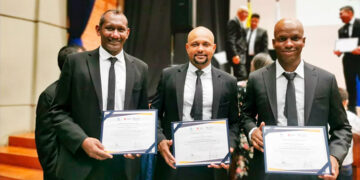 Chocoanos se gradúan como entrenadores de fútbol profesional