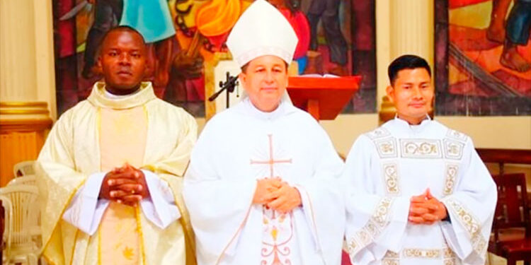 Ordenan primer sacerdote indígena del Chocó