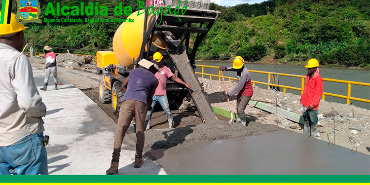 Avanza la pavimentación de vías urbanas en Bagadó