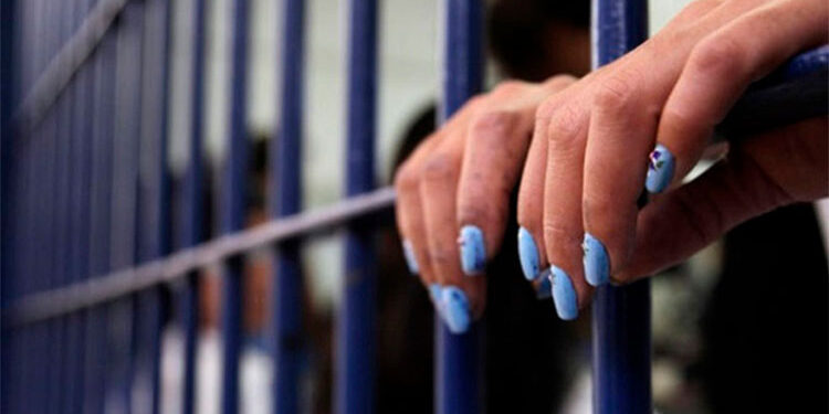 Casi 17 años de prisión como coautora de doble homicidio en Pichimá