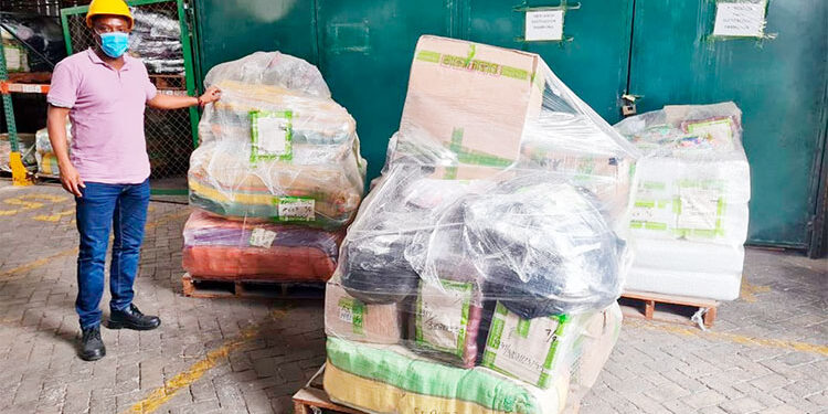 La Dian donó mercancías para damnificados de Lloró