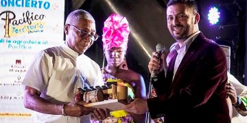Reconocimiento de la Secretaría de Cultura de Cali a Américo Murillo, Leonidas Valencia y Ana Celia Mosquera