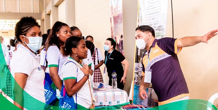 Tercera Feria Universitaria del Pacífico