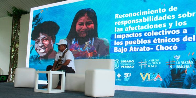 Indígenas y afros del Bajo Atrato le reclamaron a exjefes de las Farc por los daños ocasionados a sus comunidades