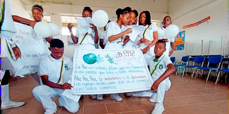 En el Chocó las escuelas abrazan la verdad