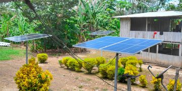 Carmen del Darién: entregan dos proyectos de paneles solares y uno de destronque de río