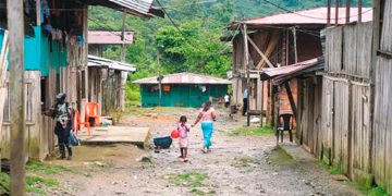 Así se vive la guerra en el río Tamaná, una zona en disputa entre el Eln y las Agc