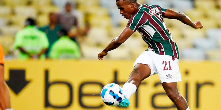 Jhon Arias hizo gol y asistencia con Fluminense