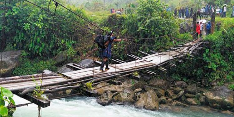 Viaje al corazón del desplazamiento de los indígenas embera en el Chocó