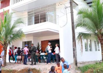 Víctimas de la masacre de Bojayá reciben Casa Pasaje