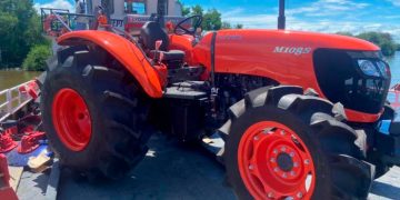 Colectivo afro en Unguía recibió un tractor para la adecuación de sus tierras