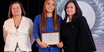 Entregan reconocimiento máximo a jueza de Quibdó