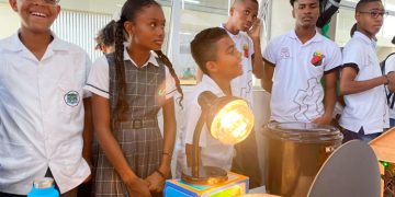 Tecnoacademia del Chocó realizó feria de robótica