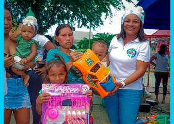 Juradó: entrega de regalos de navidad