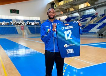 Quibdoseño en el voleibol europeo
