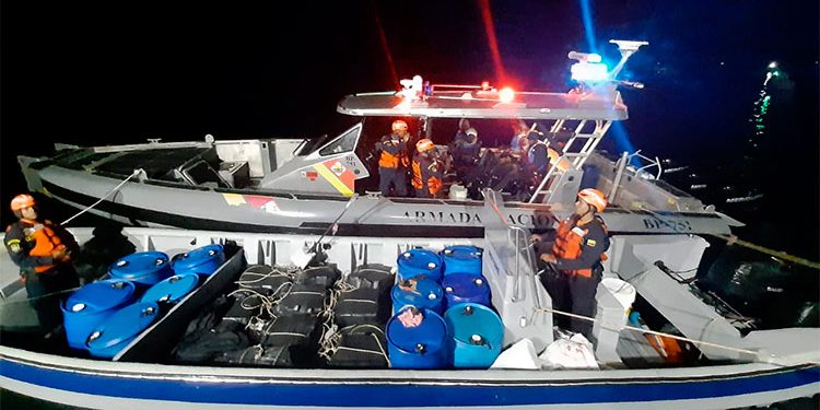 Bahía Solano: incautaron más de una tonelada de coca