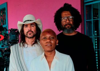 Juanes graba "Canción Desaparecida" con la artista chocoana Mabiland