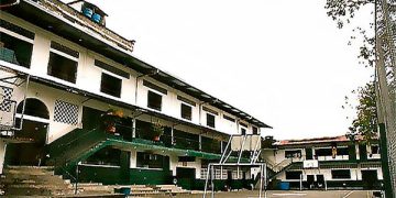 Quibdó: estudiantes del colegio Claret anuncian paro por falta de aulas y baños