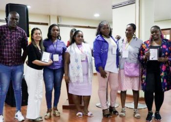 Consejos Comunitarios de Chocó y Bolívar concertaron planes de atención