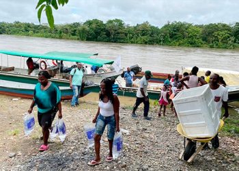 Ocho mil personas confinadas: el paro armado del Eln agrava la situación de las comunidades del San Juan