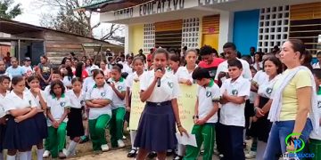 Bajirá: paro en Cuchillo Blanco, piden docentes y mejoras