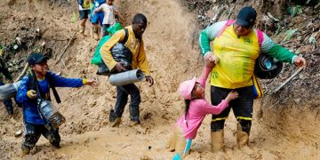 Récord de migrantes por Acandí y el Tapón del Darién