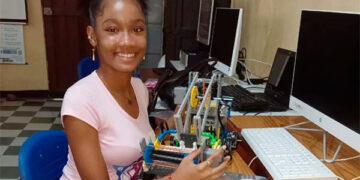 Niñas del Chocó representarán a Colombia en Torneo Internacional de Robótica