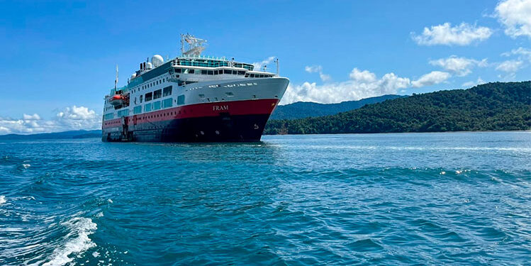Crucero Fram arribó a Bahía Solano con 70 turistas internacionales