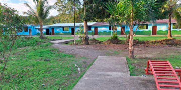 Ejército remodeló escuela y puesto de salud de San José de Querá, Medio Baudó