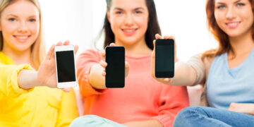 Por qué los teléfonos modernos son tan difíciles de reparar