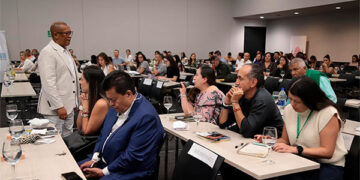 El IIAP participó en foro ambiental en Pereira