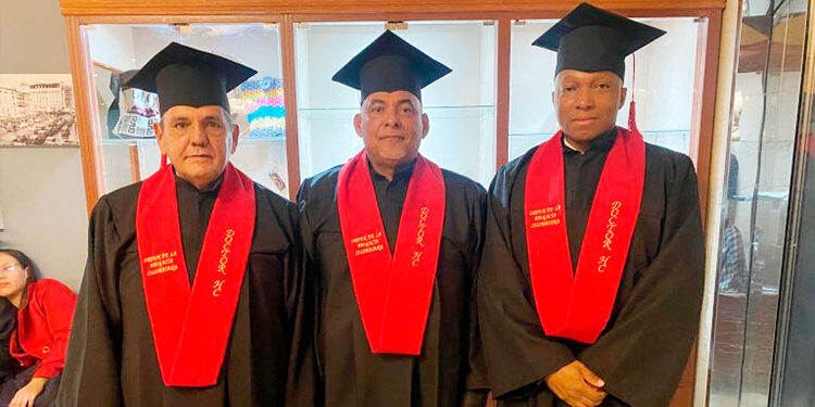 Tres ilustres chocoanos recibieron Doctorado en Honoris Causa