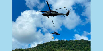 Militares construyen alojamiento en Cerro Mecana, Bahía Solano