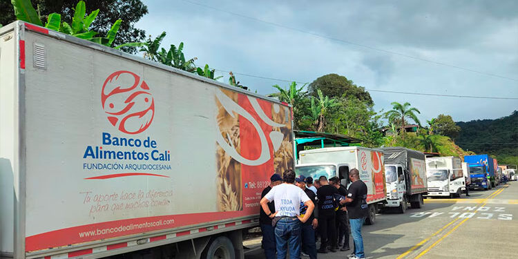Llegaron al Chocó las 100 toneladas de ayuda humanitaria del Valle del Cauca