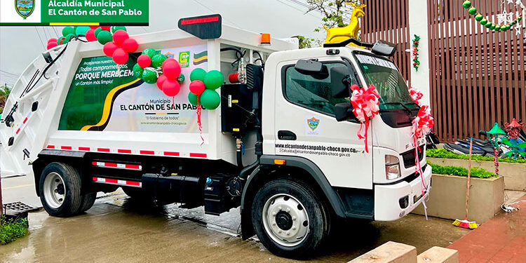 Cantón de San Pablo tiene nuevo carro recolector de basura