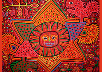 Mola con diseño de sol. Diseño y arte: mujeres del pueblo Guna de Panamá. X: @womensart1