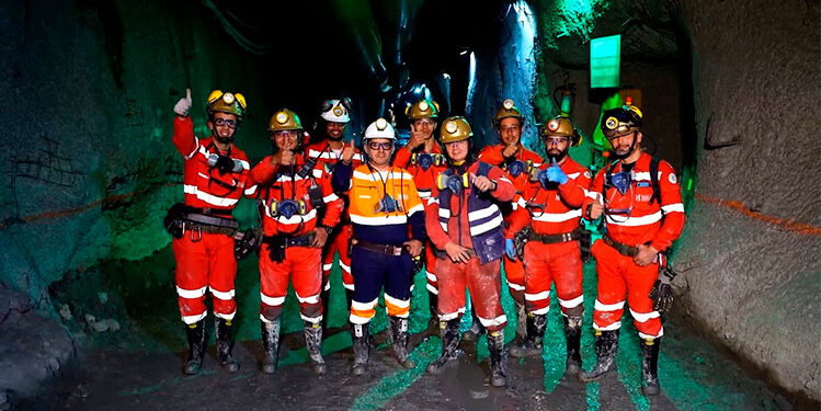 Ajustan acuerdo de pago de empresa minera de cobre en Carmen de Atrato