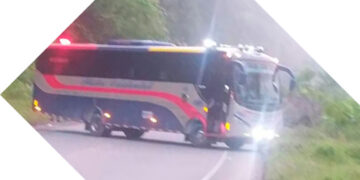 ELN atravesó bus con explosivos en Tabor, Tadó, Chocó