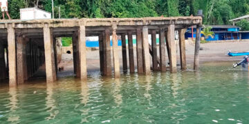 Ordenan al MinTransporte mejorar el muelle de cabotaje de Bahía Solano