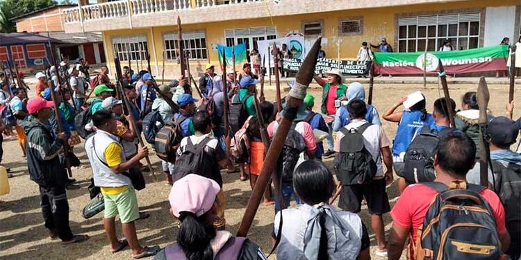 Bajo Baudó, Chocó: indígenas se toman alcaldía y denuncian desvío de recursos