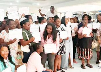 Chocó: mujeres de Bagadó fortalecen su autonomía con capacitación en cultivos de Asocolflores