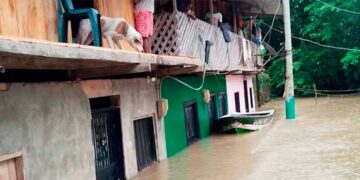 Más de 60.000 personas afectadas por inundaciones en el Chocó