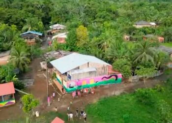 Nuquí, Chocó: niños de la Escuela Rural Mixta de Apartadó completan mes y medio sin recibir clases por falta de docente