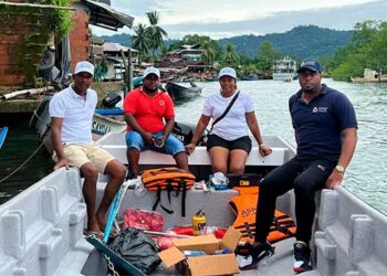 Nuquí, Chocó: entregan embarcación equipada a pescadores artesanales en Panguí