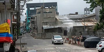 Tadó, Chocó: ELN lanzó con drones cuatro artefactos explosivos contra la estación de policía
