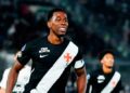 El futbolista Carlos Cuesta envía 70 toneladas de ayuda humanitaria al Chocó tras el terremoto