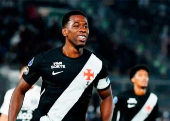 El futbolista Carlos Cuesta envía 70 toneladas de ayuda humanitaria al Chocó tras el terremoto