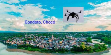 Ataque con drones y tres granadas contra la estación de Policía de Condoto deja herido a un intendente