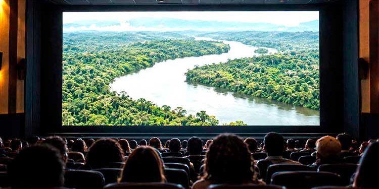 «Donde comienza el río» ya está en pantallas: el viaje de una madre emberá que regresa al Chocó